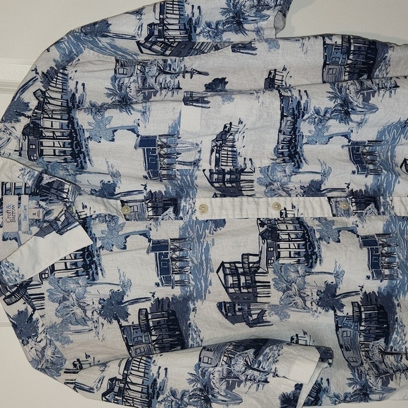 Croft & Barrow Blue and White Casual Button Down Shirt - Picture 3 of 3